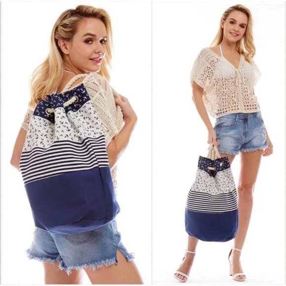 1 LEFT! Nautical Navy Ivory Beach Bucket Bag Tote Vacation Bag - Picture 4 of 7